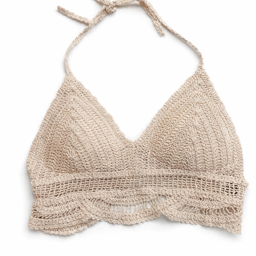 SHEIN Cream Crochet Halter Bralette- Size S (NEW)